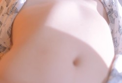 《坚不可摧：战争中的勇气与信念》