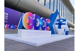 海角官网: 人工智能驱动的未来动向解析